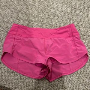 SONIC PINK lululemon speed up shorts 2.5”